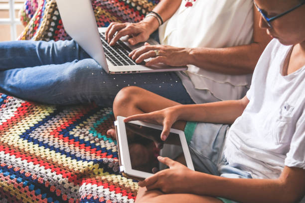 How to Balance Life and Online Game Entertainment